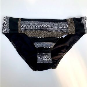 Time & Tru Black Bikini Bottoms w/ Tribal Print
